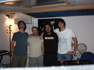 Nice -Team - inizio delle session di basso     